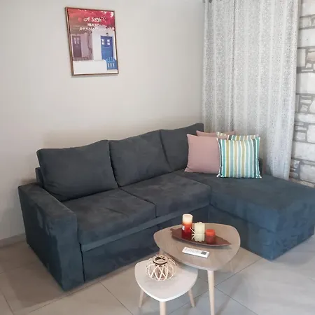 Takis Guesthouse-orneda-hermoupolis * Ερμούπολη