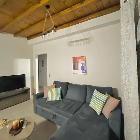 Διαμέρισμα Takis Guesthouse-orneda-hermoupolis *