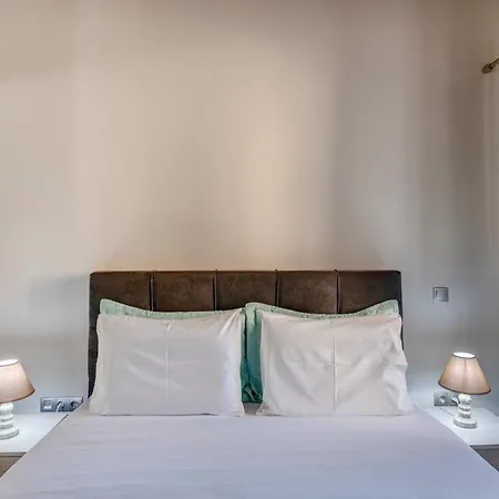Apartment Takis Guesthouse-orneda-hermoupolis Ermoupoli
